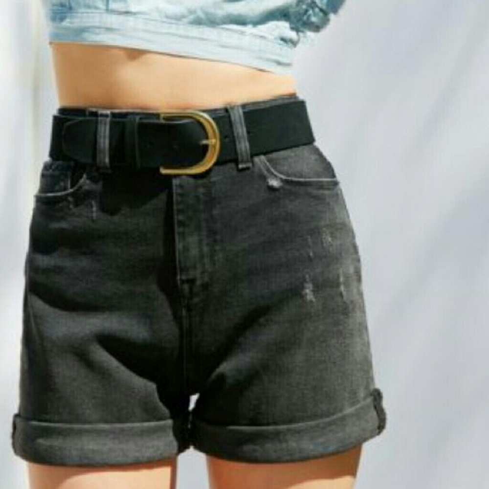 BDG mom shorts